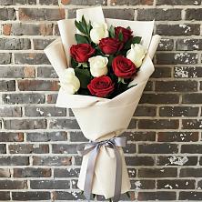 Букет цветов из:  Розы в Негомож