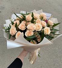 Букет Кремовые розы Латте в Негомож