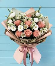 Букет цветов из:  Розы, Альстромерии и Лизиантусы #REPLACE_PRED# Негомож