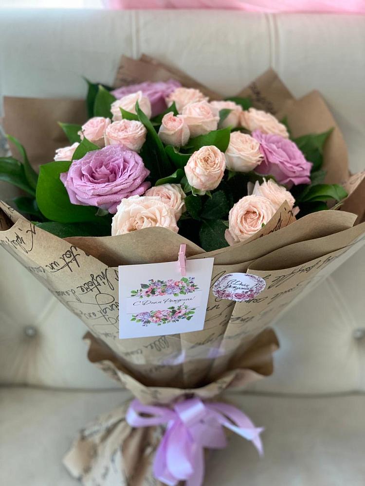 Букет цветов из: Розы в Негомож