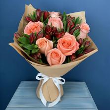 Букет цветов из:  Розы и Альстромерии в Негомож