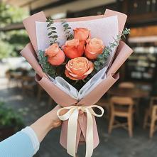 Букет цветов из:  Розы #REPLACE_PRED# Негомож