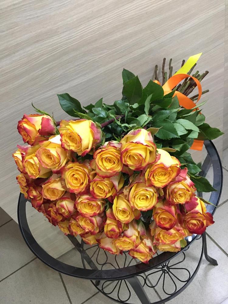 Букет Желтые розы в Негомож