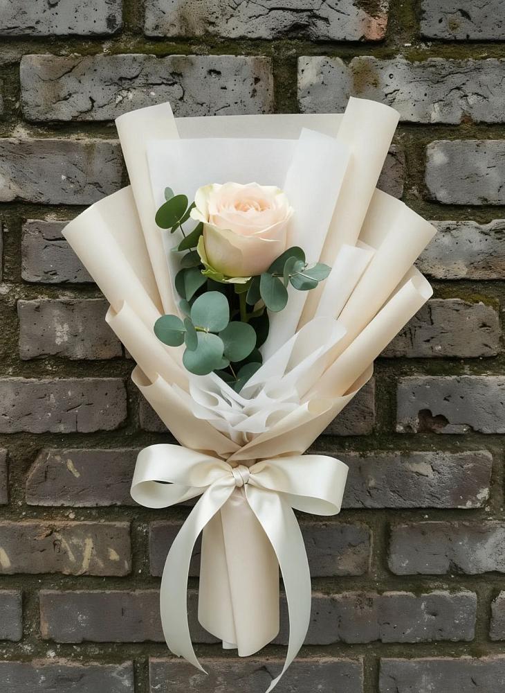 Букет цветов из: Розы в Негомож