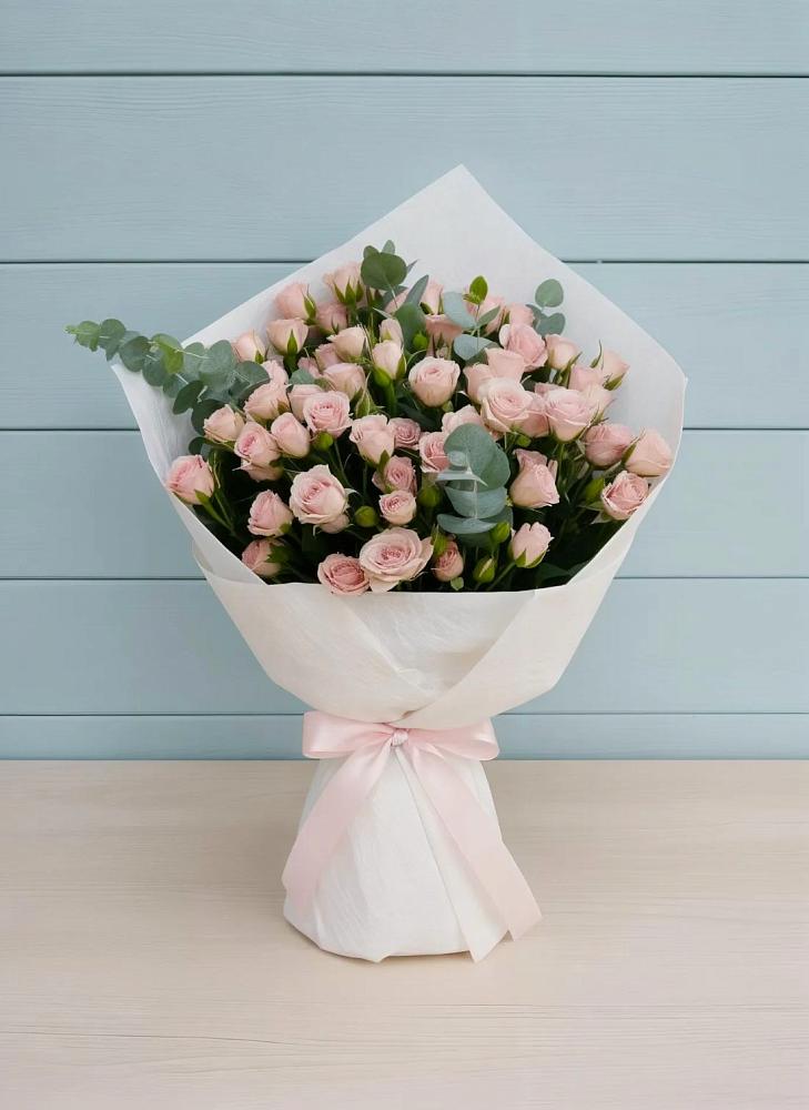 Букет цветов из: Розы в Негомож