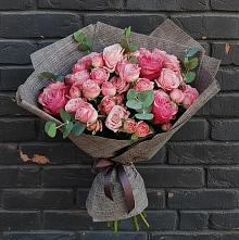 Букет цветов из:  Розы в Негомож